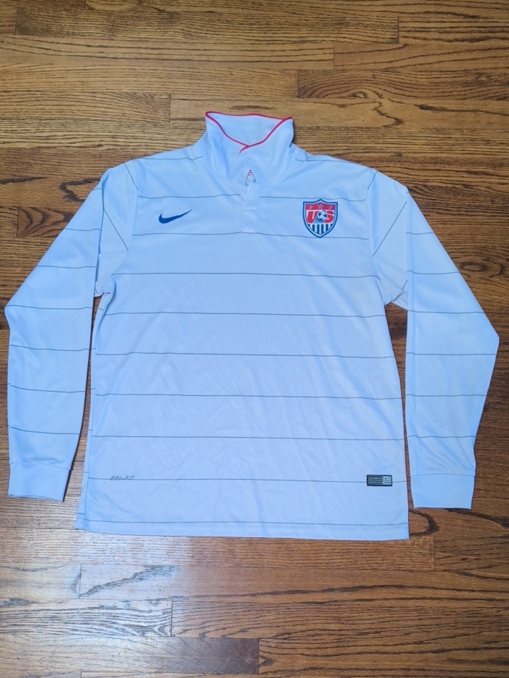 Vintage Nike USA Soccer Long Sleeve Pullover with Navy Accents